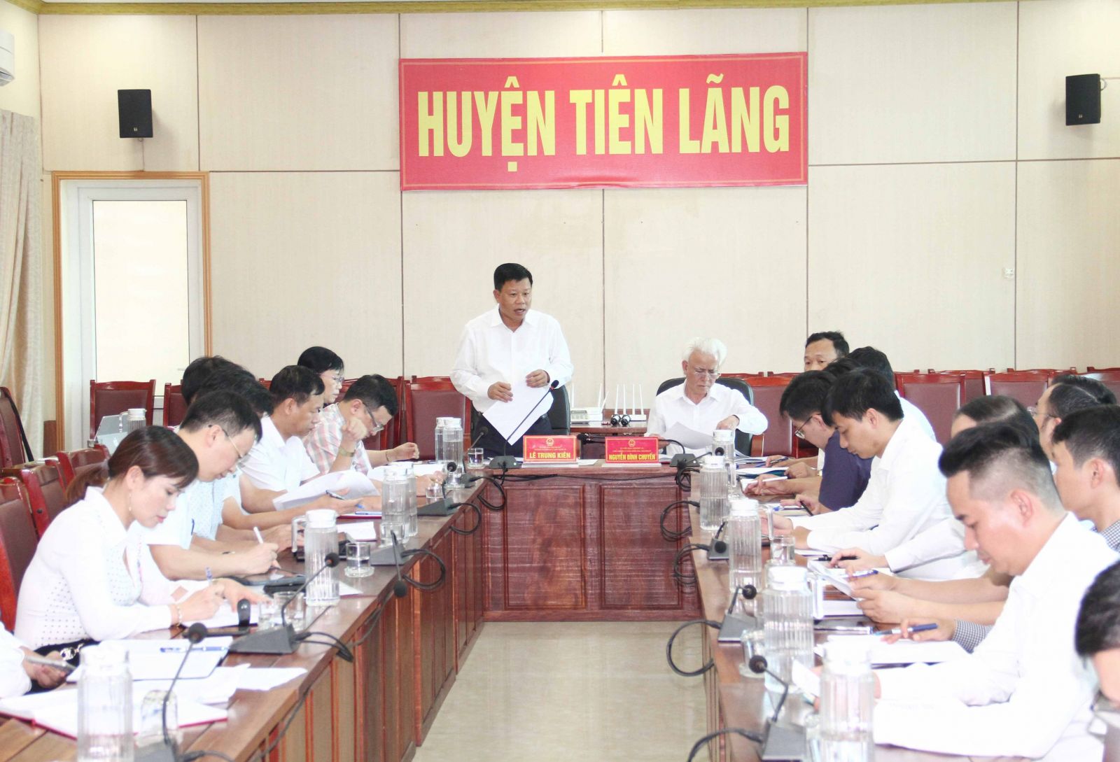 Ông Lê Trung Kiên, Trưởng ban Ban Quản lý Khu kinh tế Hải Phòng phát biểu tại Hội nghị. Ảnh: Thanh Sơn